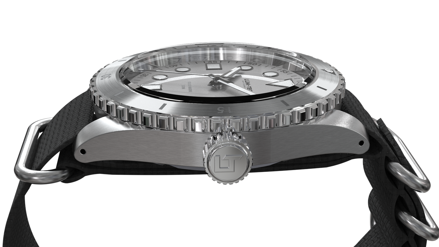 Solar Marine 9 Pre-Order