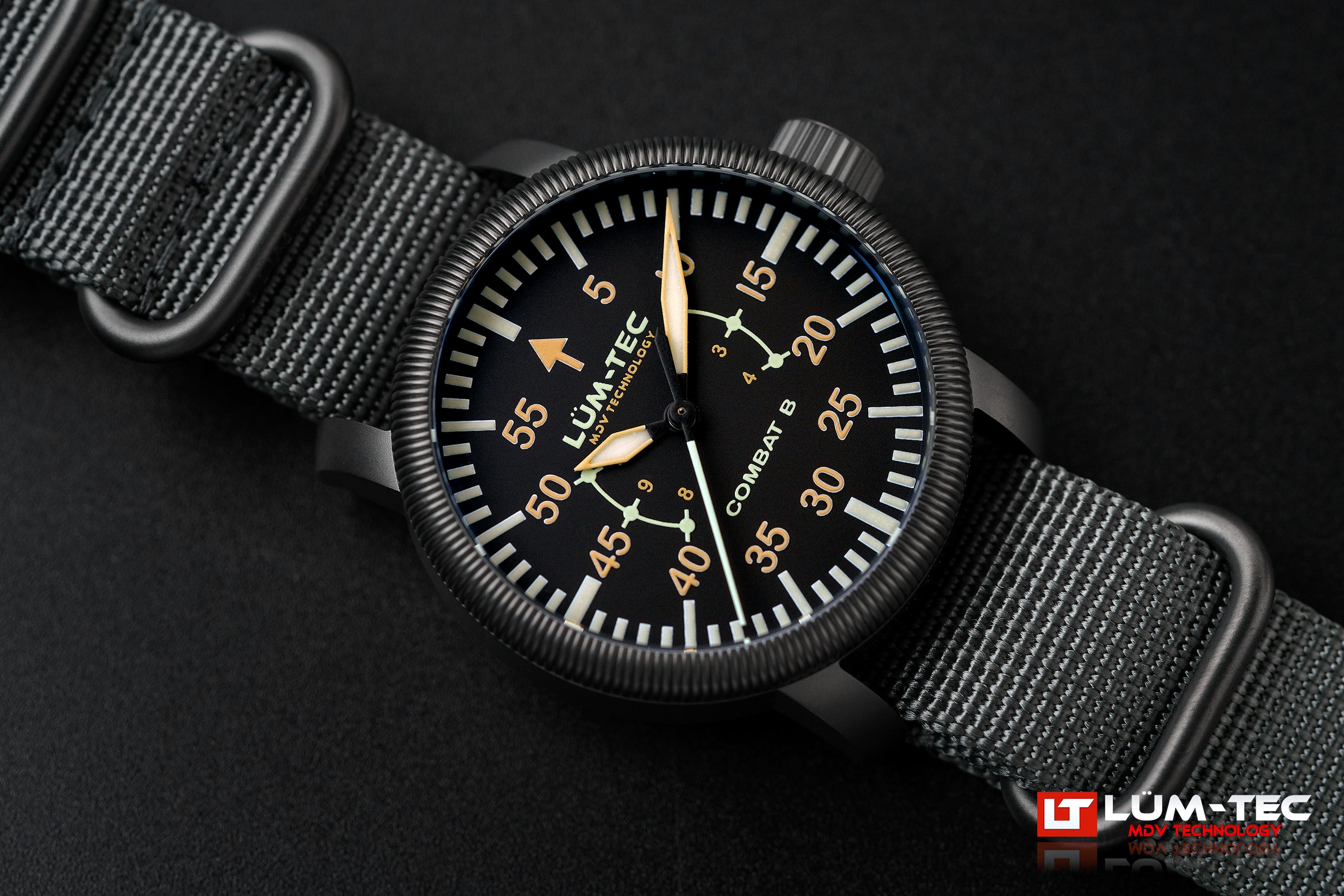 Lum tec field watch deals
