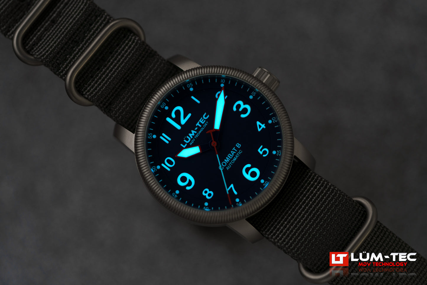 Combat B70 Automatic Pre-Order